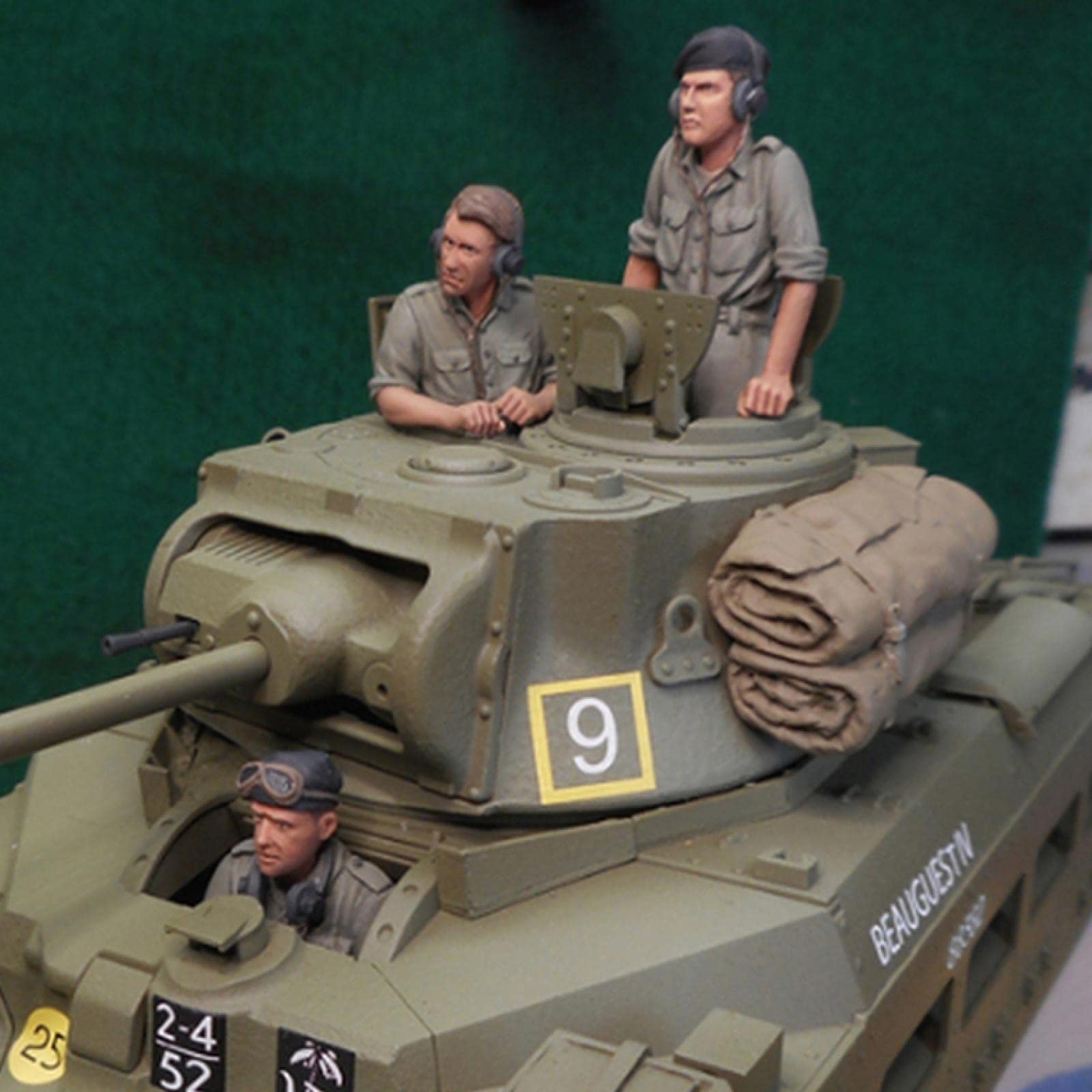 オーストラリア　兵隊人形 Amazon | 1/35 第二次世界大戦オーストラリア戦車兵士レジン